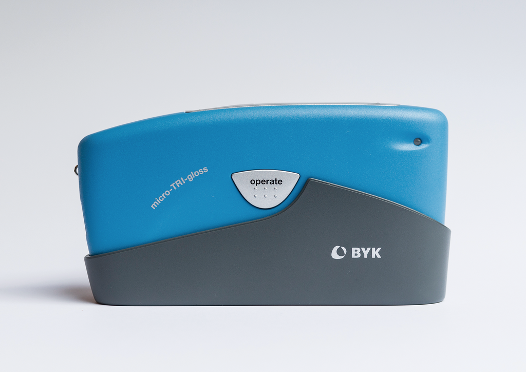 micro-TRI-gloss gloss meter front view