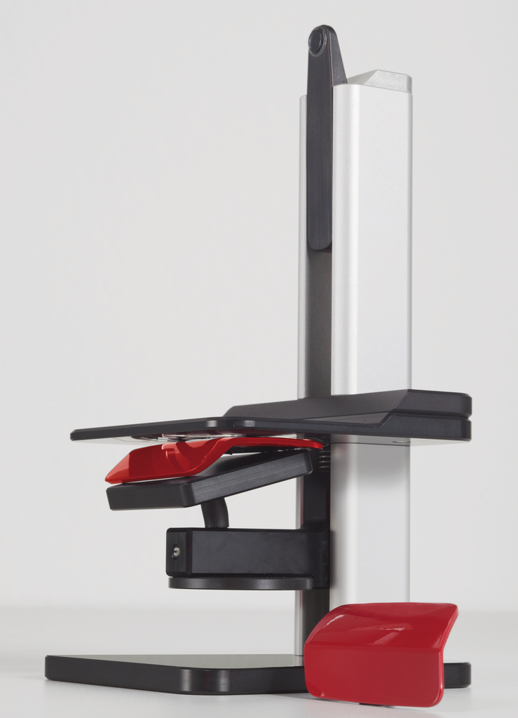 Flexible sample table for sample holder to measure small and curved parts