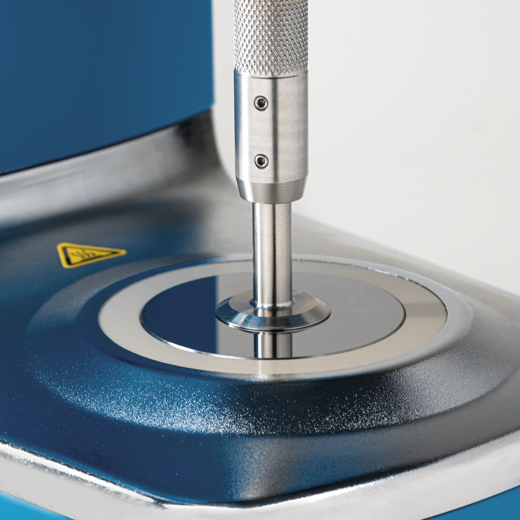 /assets%2FMultimedia%2FBYK_Instruments%2FBYK%20Instruments%20MAM%2F01_Current_Pictures%2F04-Physical-Test%2F16_Viscosity%2FRotational-Viscometers%2F01-byko-visc-CP%2FInstrument%2F5212_byko-visc_CP-LITE_Spindle_Plate_CMYK_05-24.png