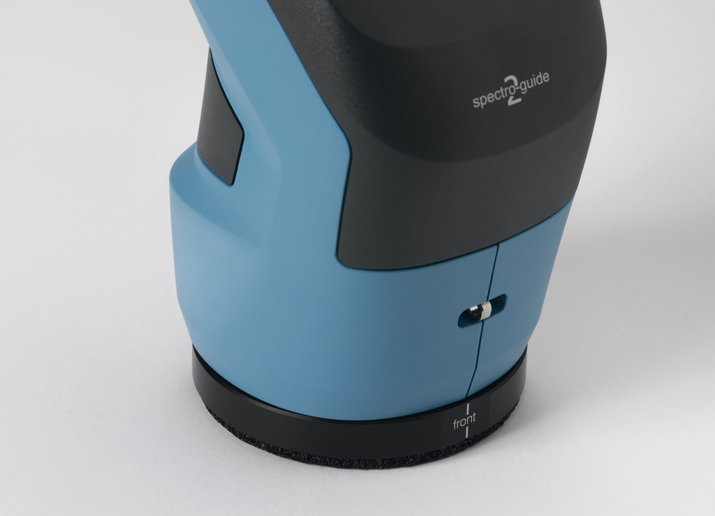 Positioning Adapter fitted to spectro2guide spectrophotometer from BYK-Gardner; detail