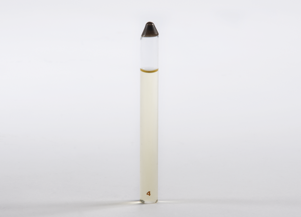Liquid Color Standard No. 4