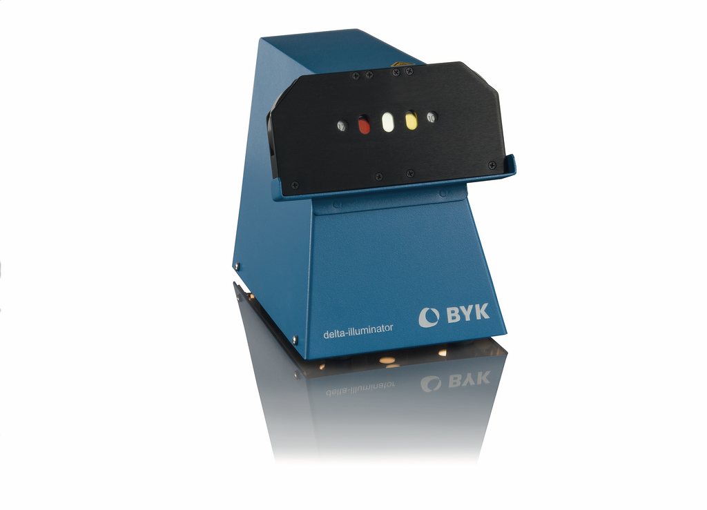 Illuminated Gardner Delta Color Comparator with optical-glass filters as reference standards m1